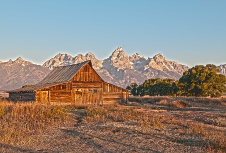 Svenska Studios Moulton Barn